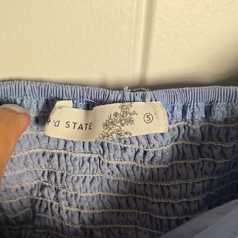 Altar’d State Blue Puff Sleeve Crop Top Off-Shoulder Smocked Back 100% Cotton - Picture 3 of 5